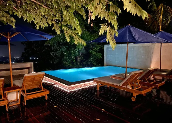 Elevate - Uluwatu, Bali 4*