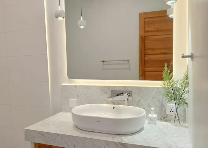 Pensión Elevate - Uluwatu, Bali 4*