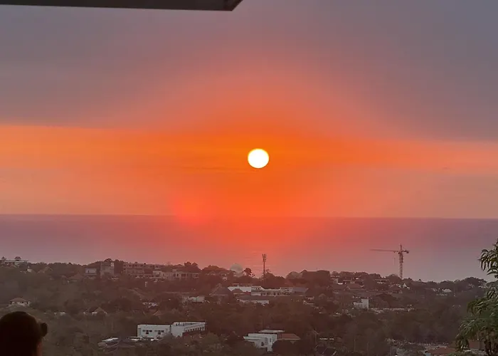 Elevate - Uluwatu, Bali 4*